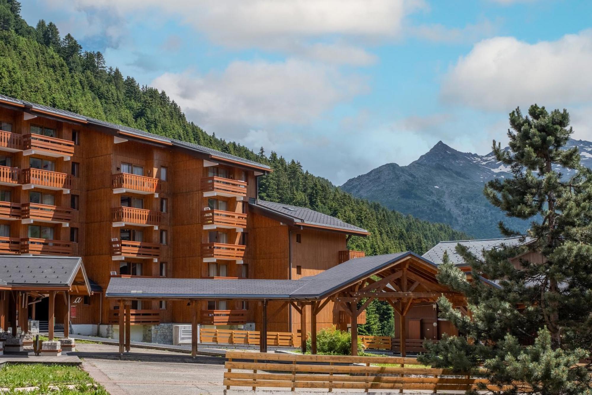 Residence Pierre & Vacances Premium Les Crets Les Allues Εξωτερικό φωτογραφία